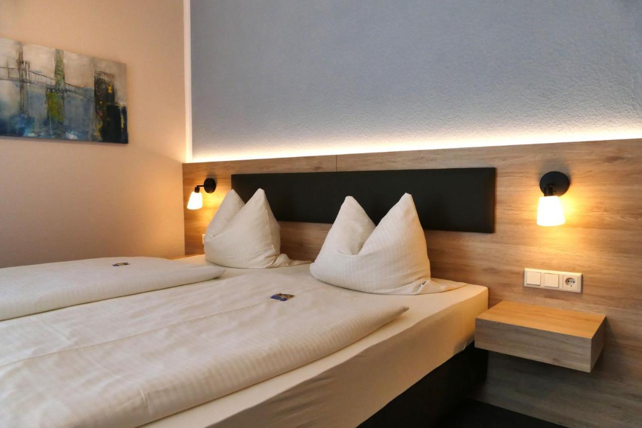 Grafing Hasi'S Hotel מראה חיצוני תמונה
