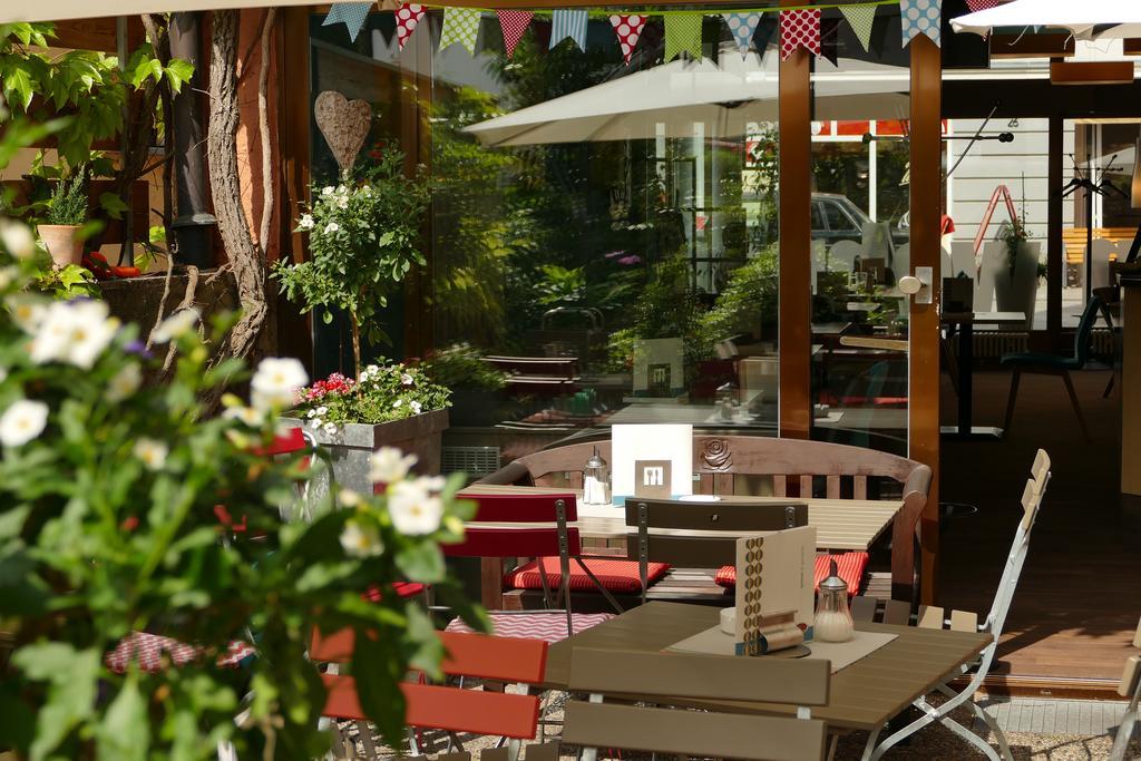 Grafing Hasi'S Hotel מראה חיצוני תמונה